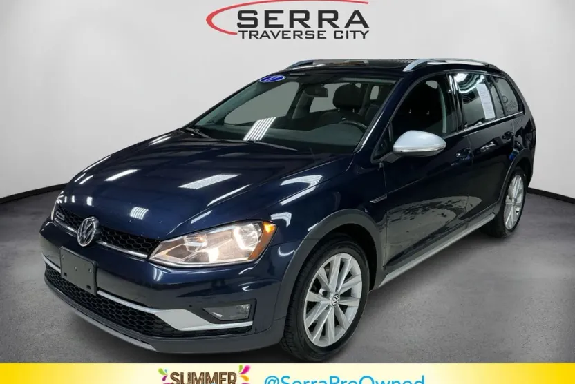 2017 Volkswagen Golf Alltrack TSI SE photo 1