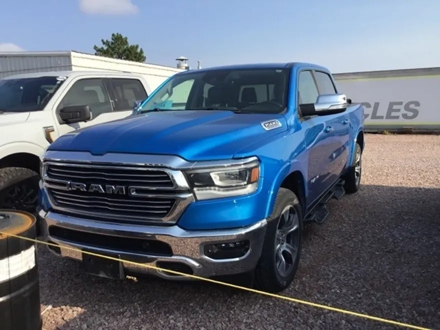 2022 Ram 1500 Laramie photo 1