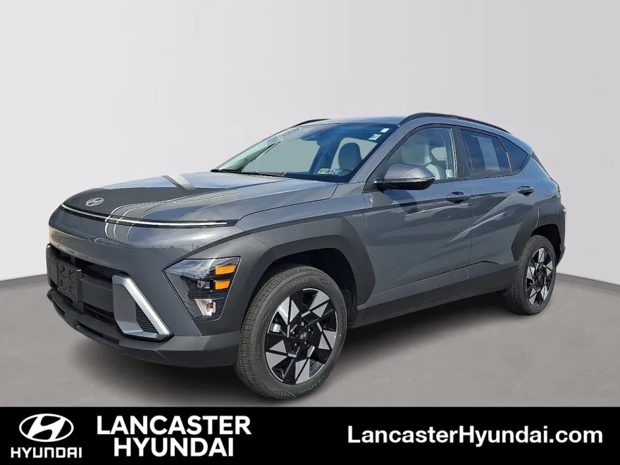 2025 Hyundai Kona SEL photo 1
