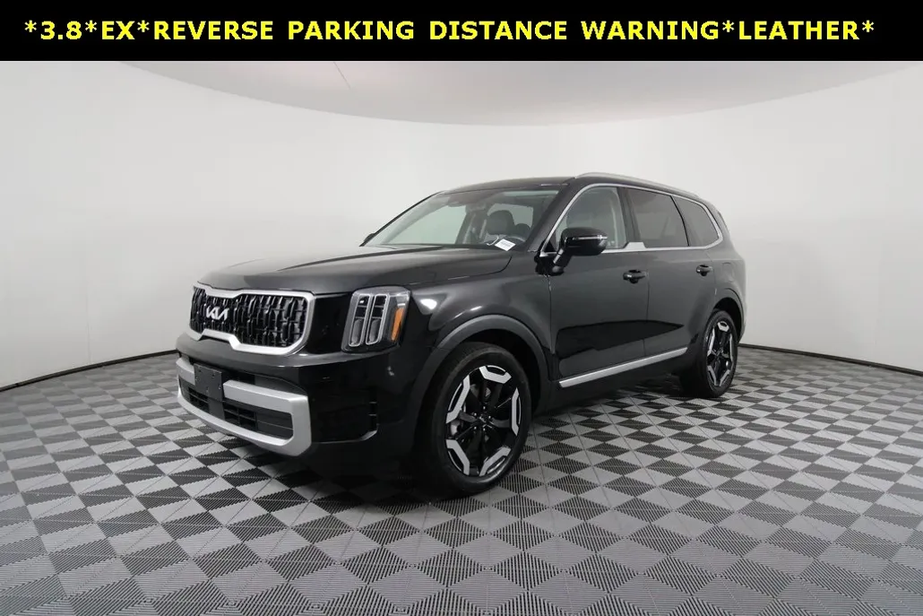2023 Kia Telluride EX photo 1
