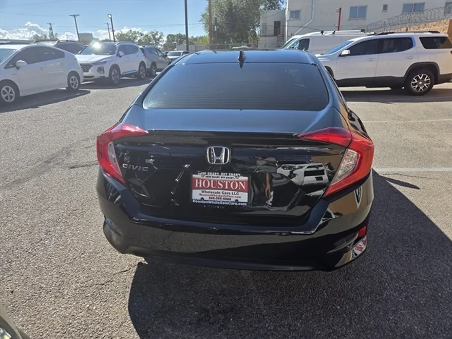 2017 Honda Civic EX-T photo 1