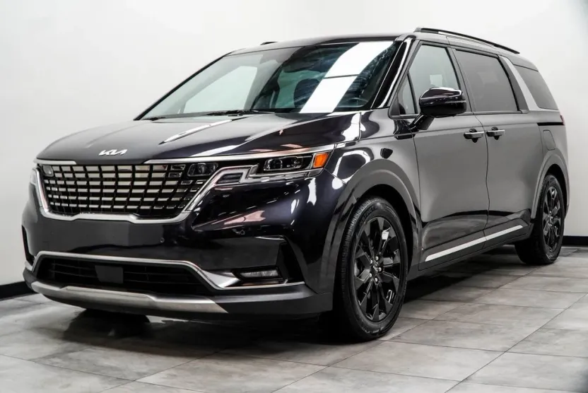 2024 Kia Carnival SX Prestige photo 1