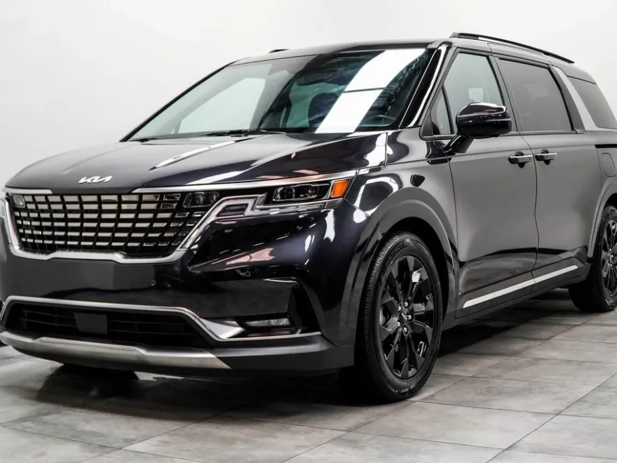 2024 Kia Carnival SX Prestige photo 1