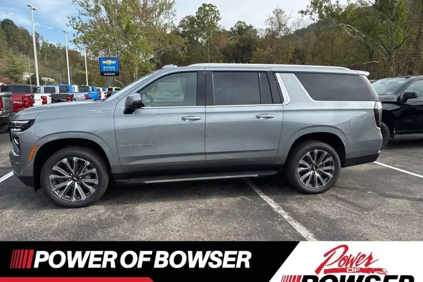 2026 Chevrolet Suburban High Country photo 1