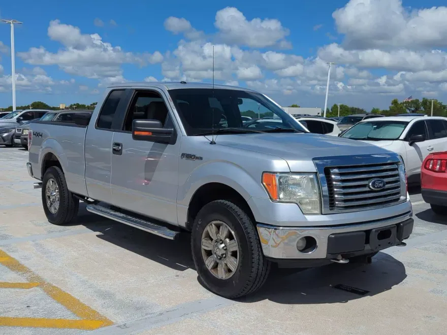 2012 Ford F-150 XLT photo 1