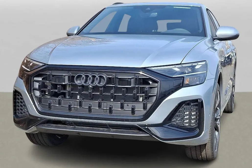 2025 Audi Q8 55 Premium photo 1