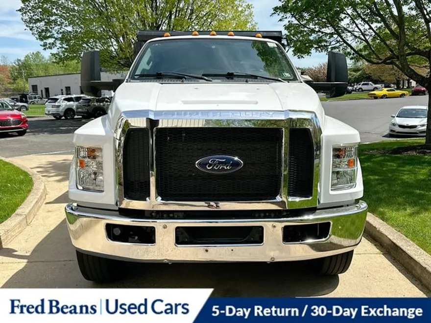 2019 Ford F-750 photo 1