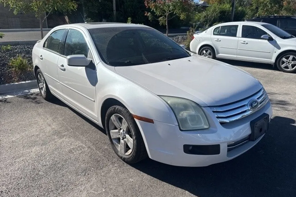 2009 Ford Fusion SE V6 photo 1