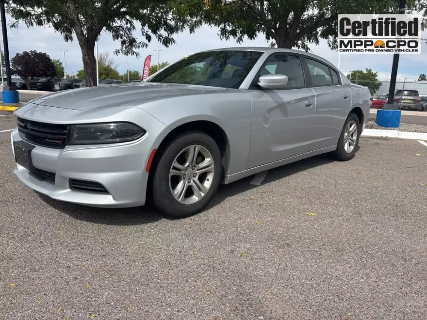 2022 Dodge Charger SXT photo 1