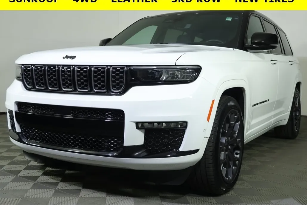 2023 Jeep Grand Cherokee L Summit photo 1