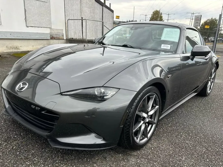2017 Mazda MX-5 Miata RF Miata Grand Touring photo 1