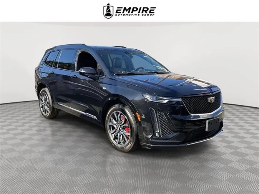2023 Cadillac XT6 Sport photo 1