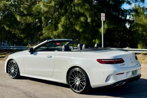 2022 Mercedes Benz E 450 Cabriolet photo 3