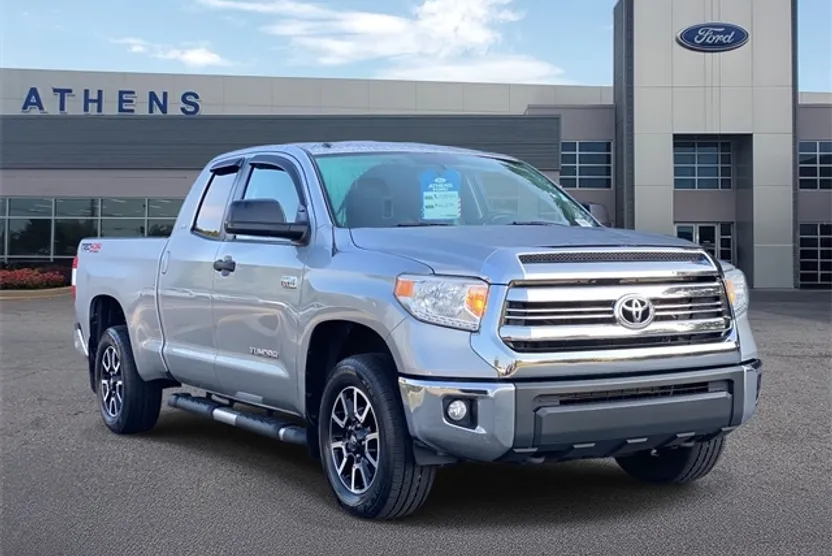 2017 Toyota Tundra TRD Pro photo 1