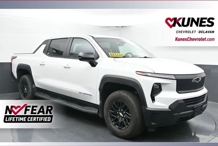2024 Chevrolet Silverado EV Work Truck photo 1