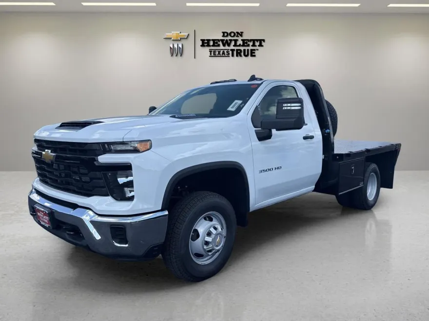 2025 Chevrolet Silverado 3500HD Work Truck photo 1