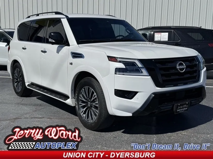2022 Nissan Armada SL photo 1
