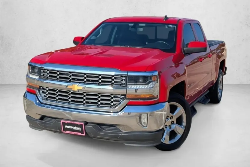 2016 Chevrolet Silverado 1500 LT photo 1