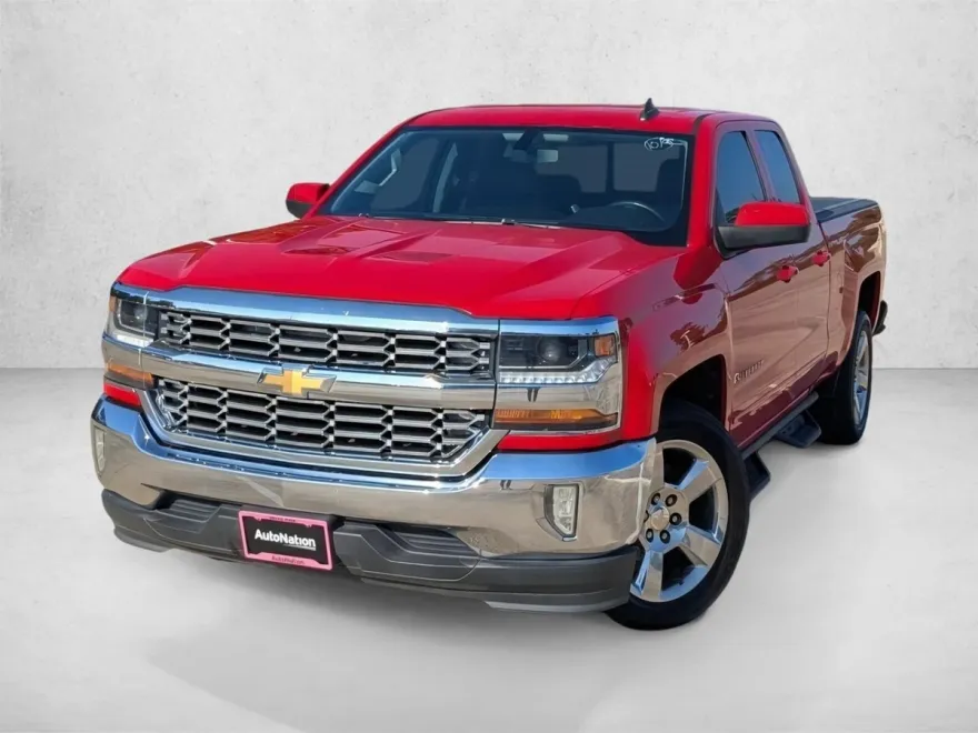 2016 Chevrolet Silverado 1500 LT photo 1