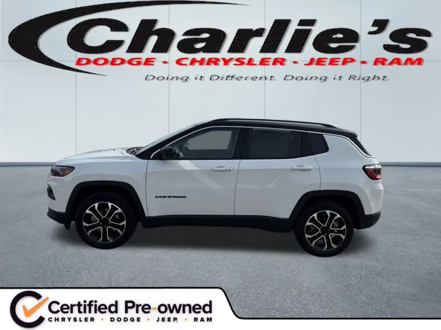 2022 Jeep Compass Limited photo 1