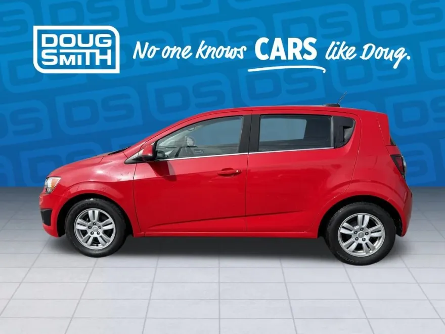 2015 Chevrolet Sonic LT photo 1