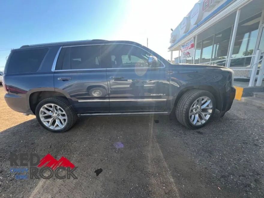 2017 Gmc Yukon Denali photo 1