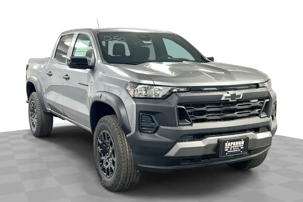 2026 Chevrolet Colorado Trail Boss photo 1