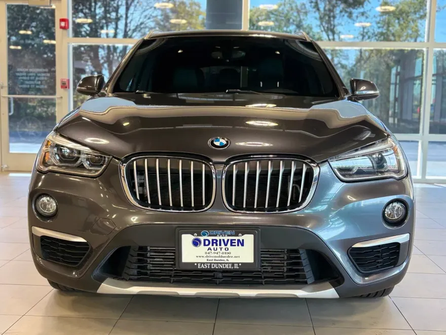 2017 Bmw X1 xDrive28i SAV photo 1