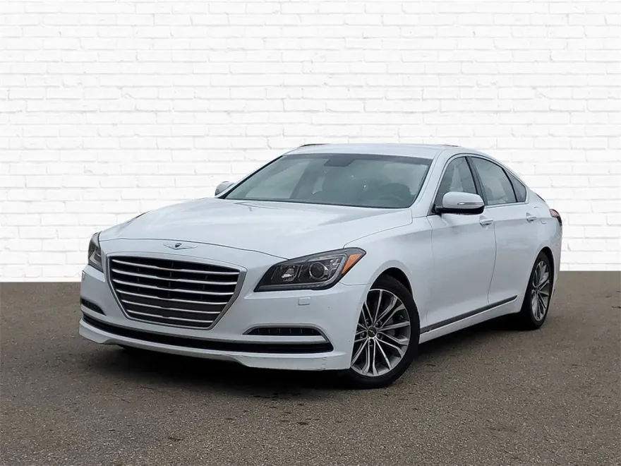 2015 Hyundai Genesis 3.8 photo 1