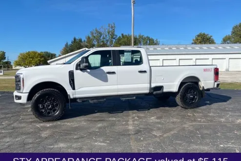 2024 Ford F-250 photo 2