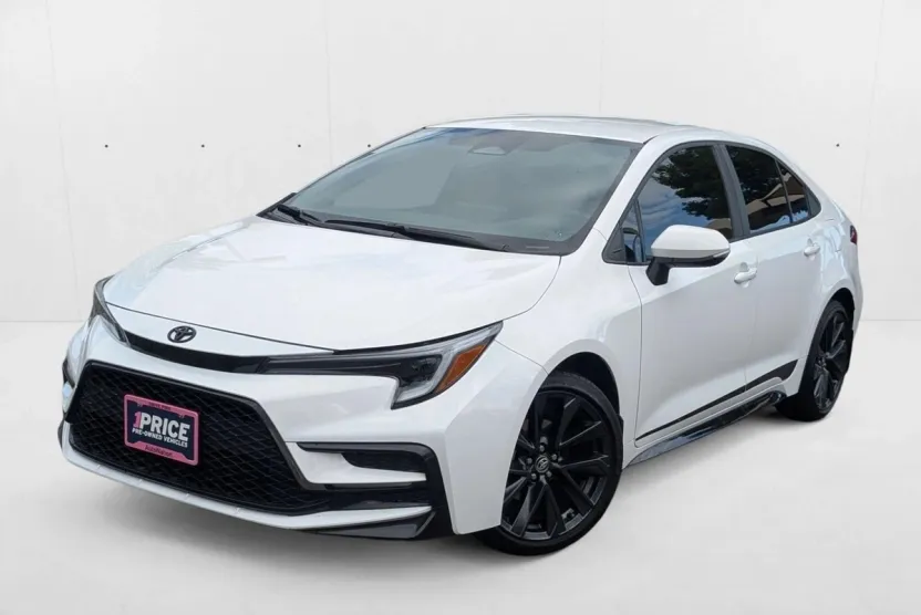 2024 Toyota Corolla SE photo 1