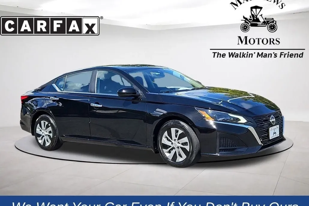 2023 Nissan Altima 2.5 S photo 1