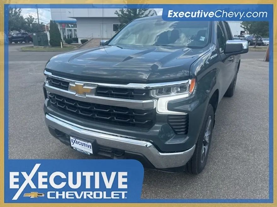 2025 Chevrolet Silverado 1500 LT photo 1