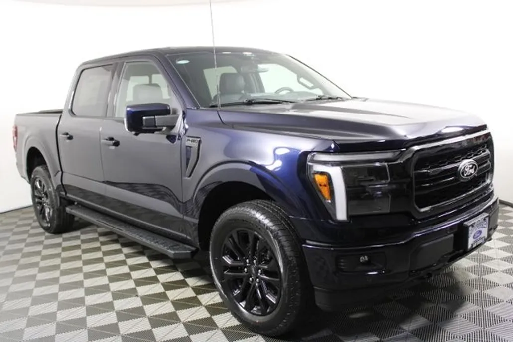 2025 Ford F-150 Lariat photo 1