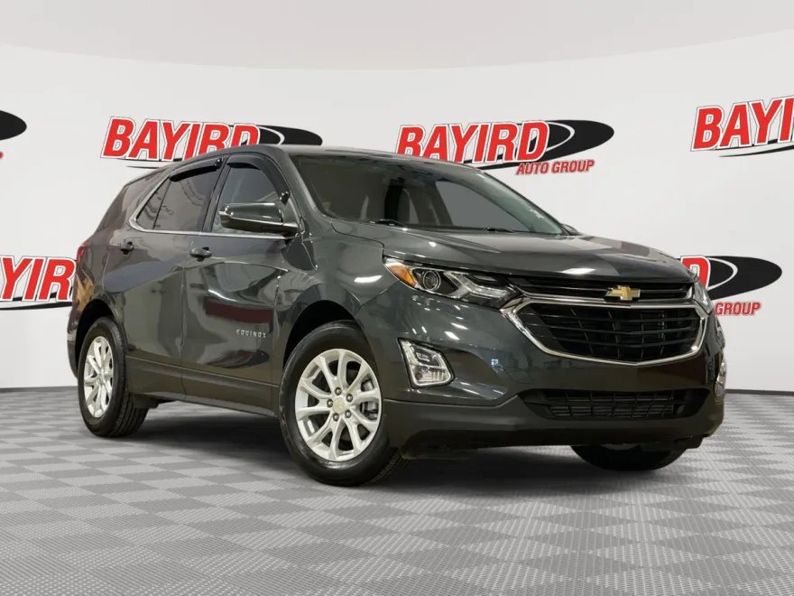 2018 Chevrolet Equinox LT photo 1