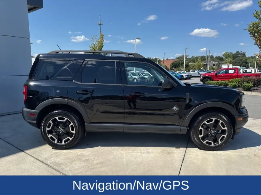 2024 Ford Bronco Sport Outer Banks photo 1