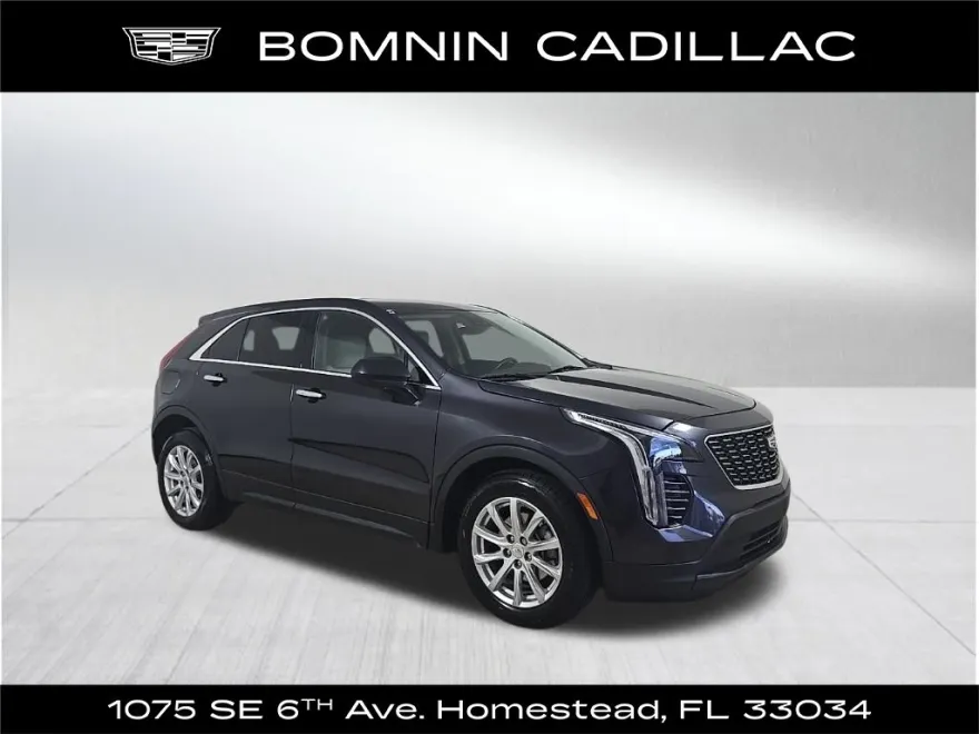 2023 Cadillac XT4 Luxury photo 1