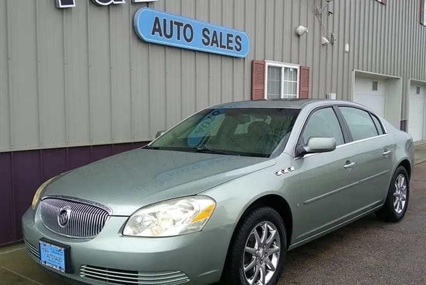 2007 Buick Lucerne CXL photo 1