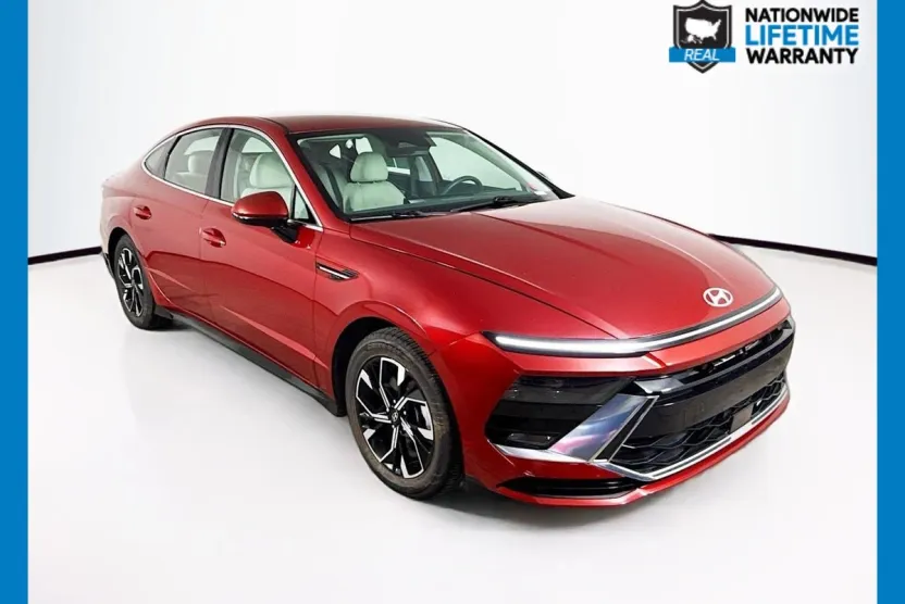 2024 Hyundai Sonata SEL photo 1