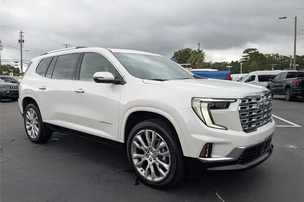 2025 Gmc Acadia Denali photo 1