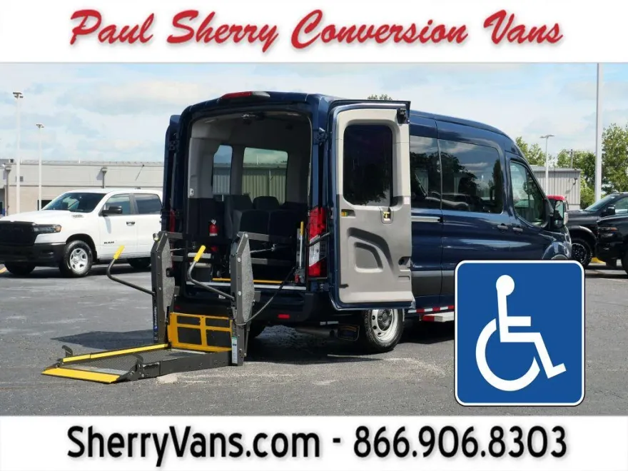 2020 Ford Transit XL photo 1