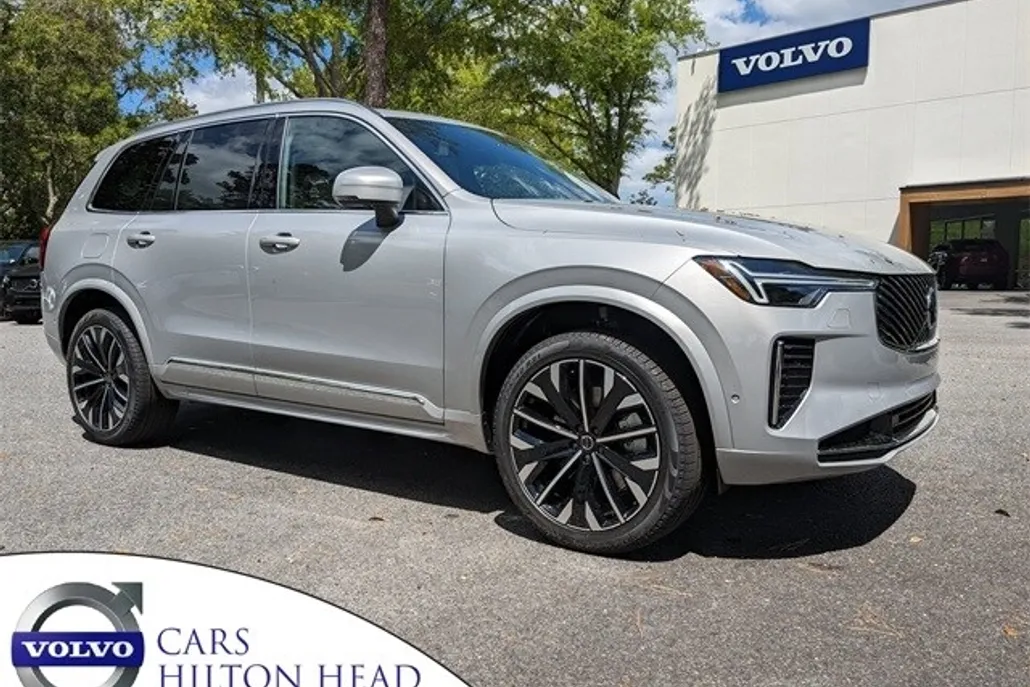 2025 Volvo XC90 T8 Plus photo 1