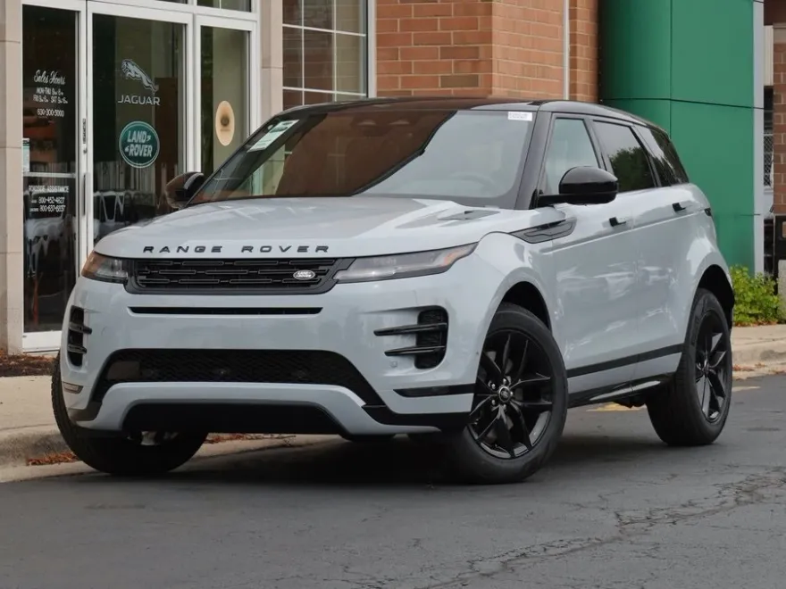 2026 Land Rover Range Rover Evoque Dynamic SE photo 1