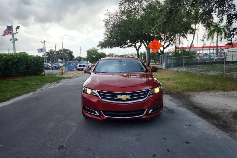 2014 Chevrolet Impala 1LT photo 1
