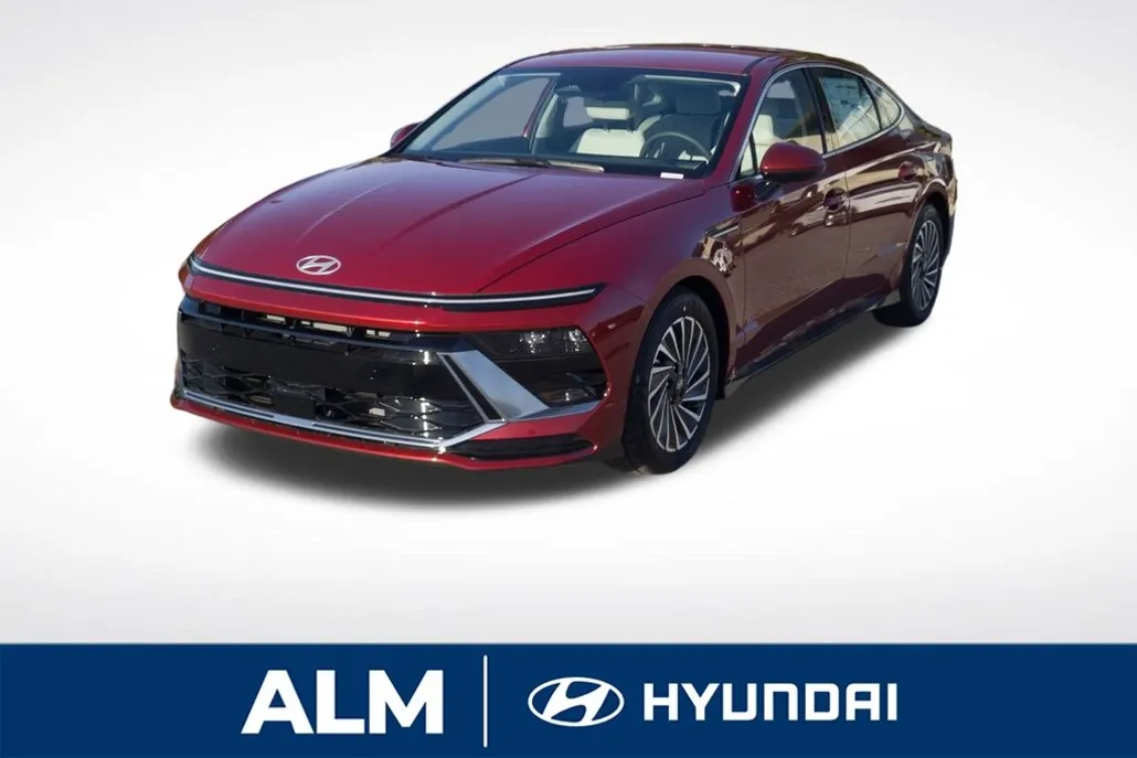 2025 Hyundai Sonata Hybrid SEL photo 1