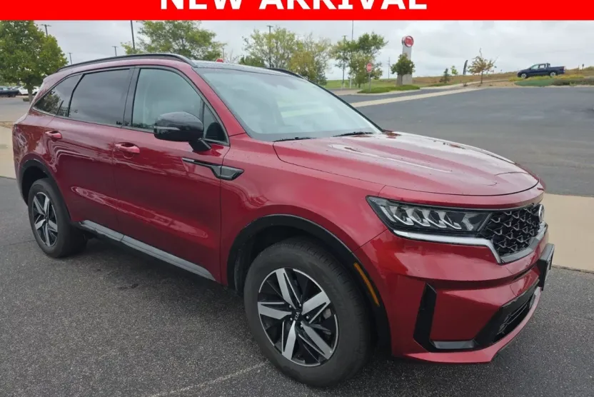 2021 Kia Sorento EX photo 1
