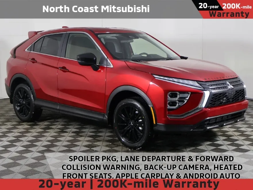 2025 Mitsubishi Eclipse Cross LE photo 1