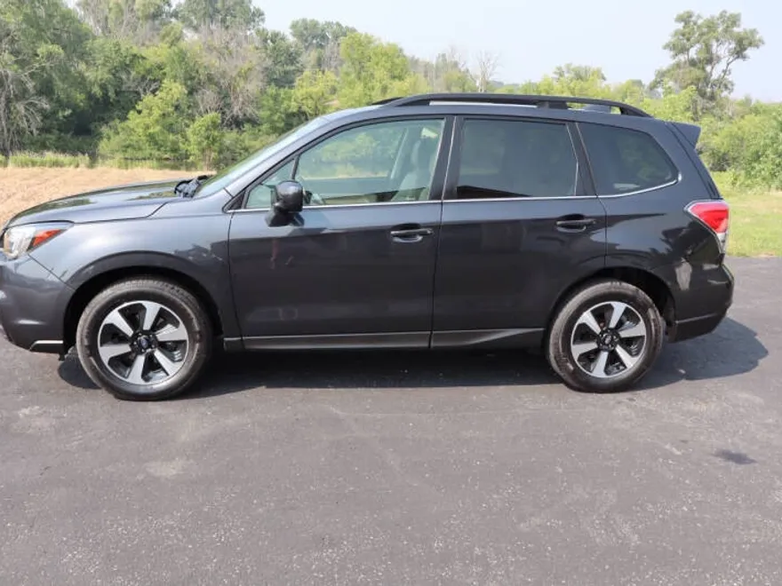 2018 Subaru Forester 2.5i Limited photo 1