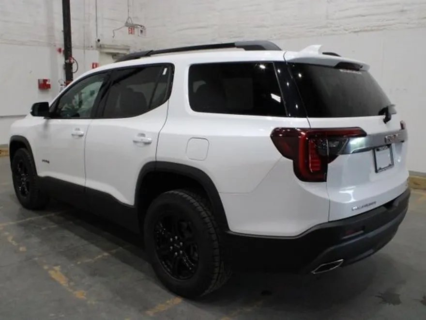 2023 Gmc Acadia AT4 photo 1