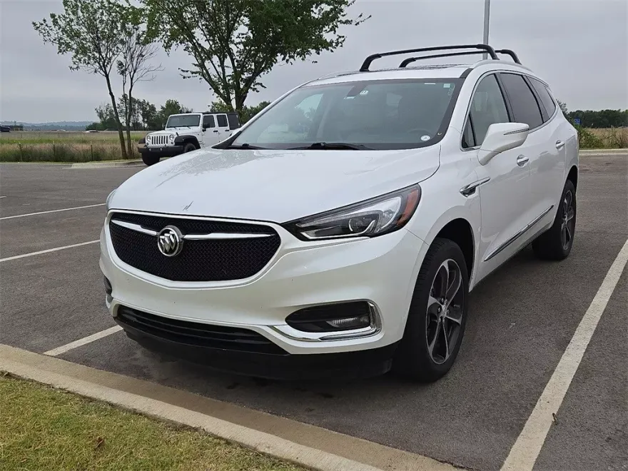 2021 Buick Enclave Essence photo 1
